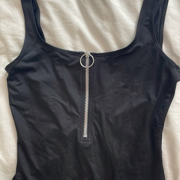 ASOS one piece swimsuit black US 6 - Picture 2 of 4